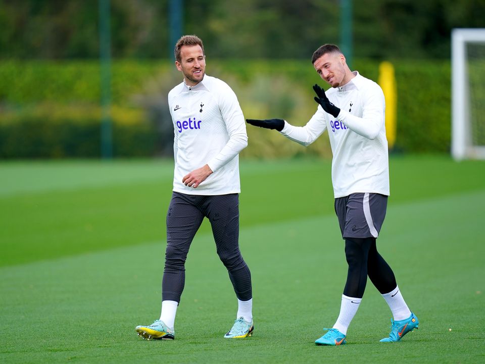 Tottenham Hotspur's Harry Kane (left) and Matt Doherty during a training session at the Tottenham Hotspur Training Ground, Enfield. Picture date: Tuesday October 25, 2022.