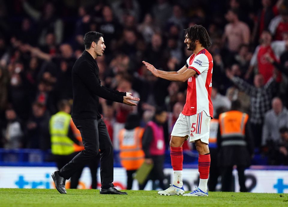 Arsenal manager Mikel Arteta with Mohamed Elneny (Adam Davy/PA)
