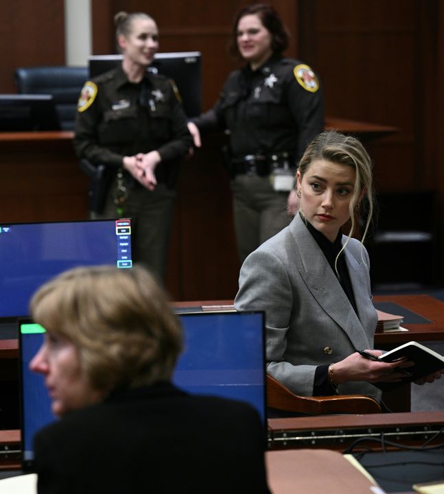 Actress Amber Heard and her lawyer Elaine Bredehoft inside the courtroom at the Fairfax County Circuit Court in Virginia (Brendan Smialowski, Pool via AP)