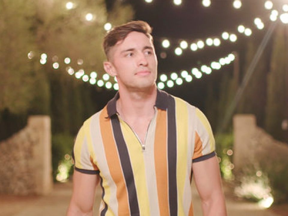 Greg O'Shea makes his entrance on Love Island
