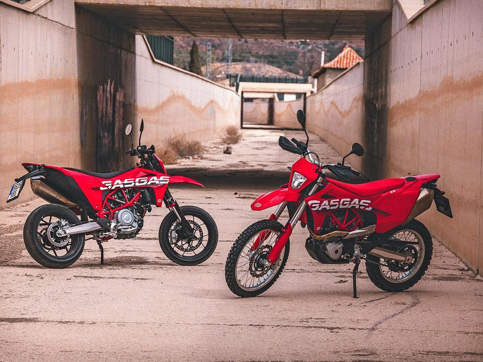 The SM 700 and ES 700 from GasGas