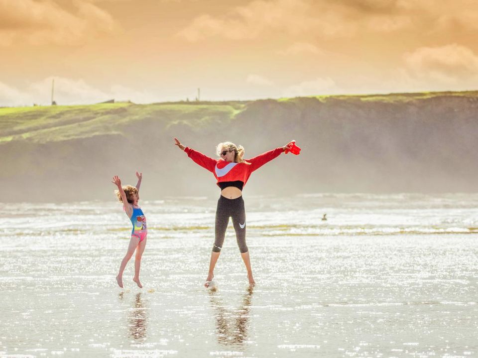 Amaya Costello age 6 pictured with her mam Sherrie Clohessy at Lahinch Beach, Clare.