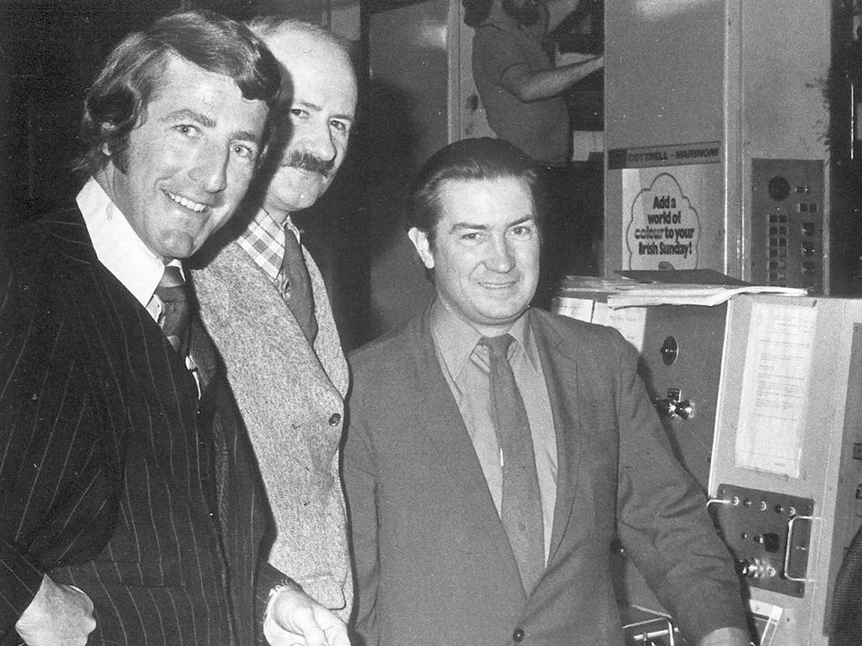 Sunday World founder Gerry McGuinness (left) in 1973 with then editor Joe Kennedy (centre) and Minister for Industry and Commerce, Justin Keating;