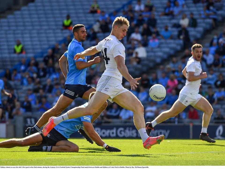 Daniel Flynn of Kildare shoots to score his side's first goal, in the 62nd minute, during the Leinster GAA Football Senior Championship Final match between Dublin and Kildare at Croke Park in Dublin. Photo by Ray McManus/Sportsfile