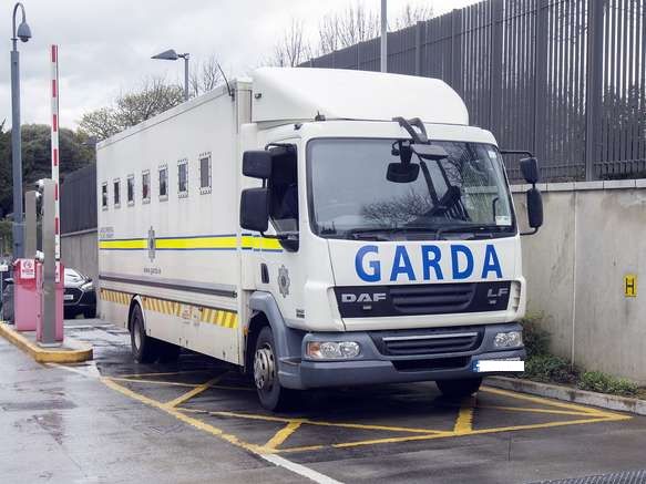 Weapons found on criminal AFTER 120km Garda prison trip